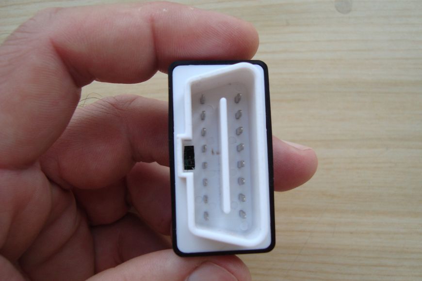 Автосканер ELM327 с кнопкой Bluetooth, V 1.5, OBD2, чип PIC18F25K80 черный ELM327V1.5KB фото