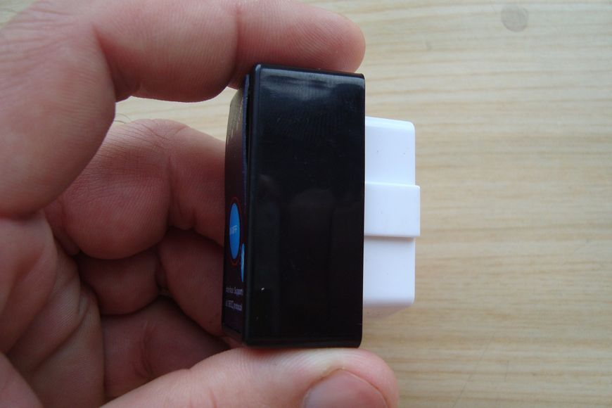 Автосканер ELM327 с кнопкой Bluetooth, V 1.5, OBD2, чип PIC18F25K80 черный ELM327V1.5KB фото